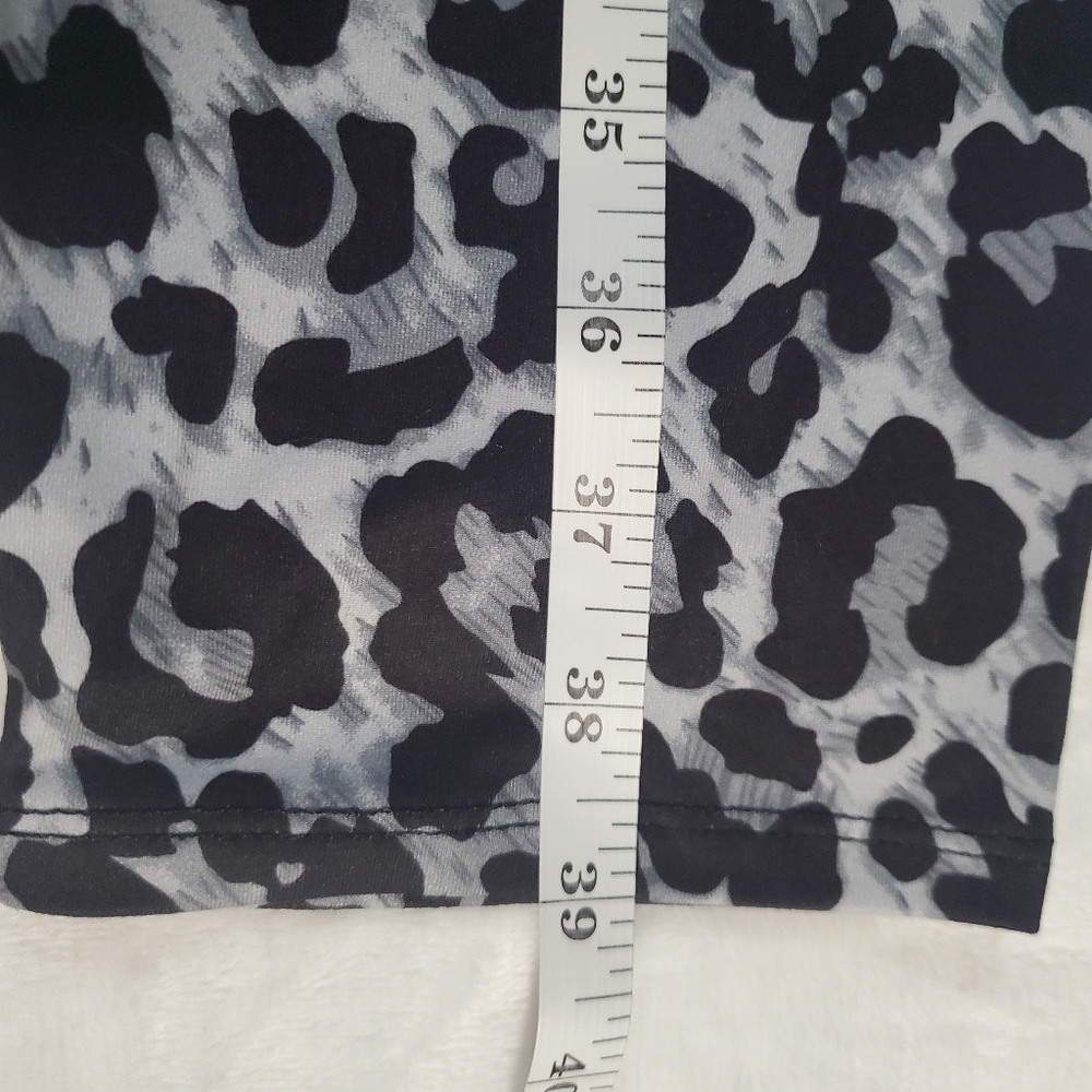 SHEIN Curve Black and White Leggings - Picture 7 of 8